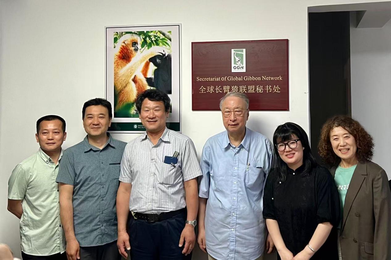 4dbe0deb10198df104af34e609efaea