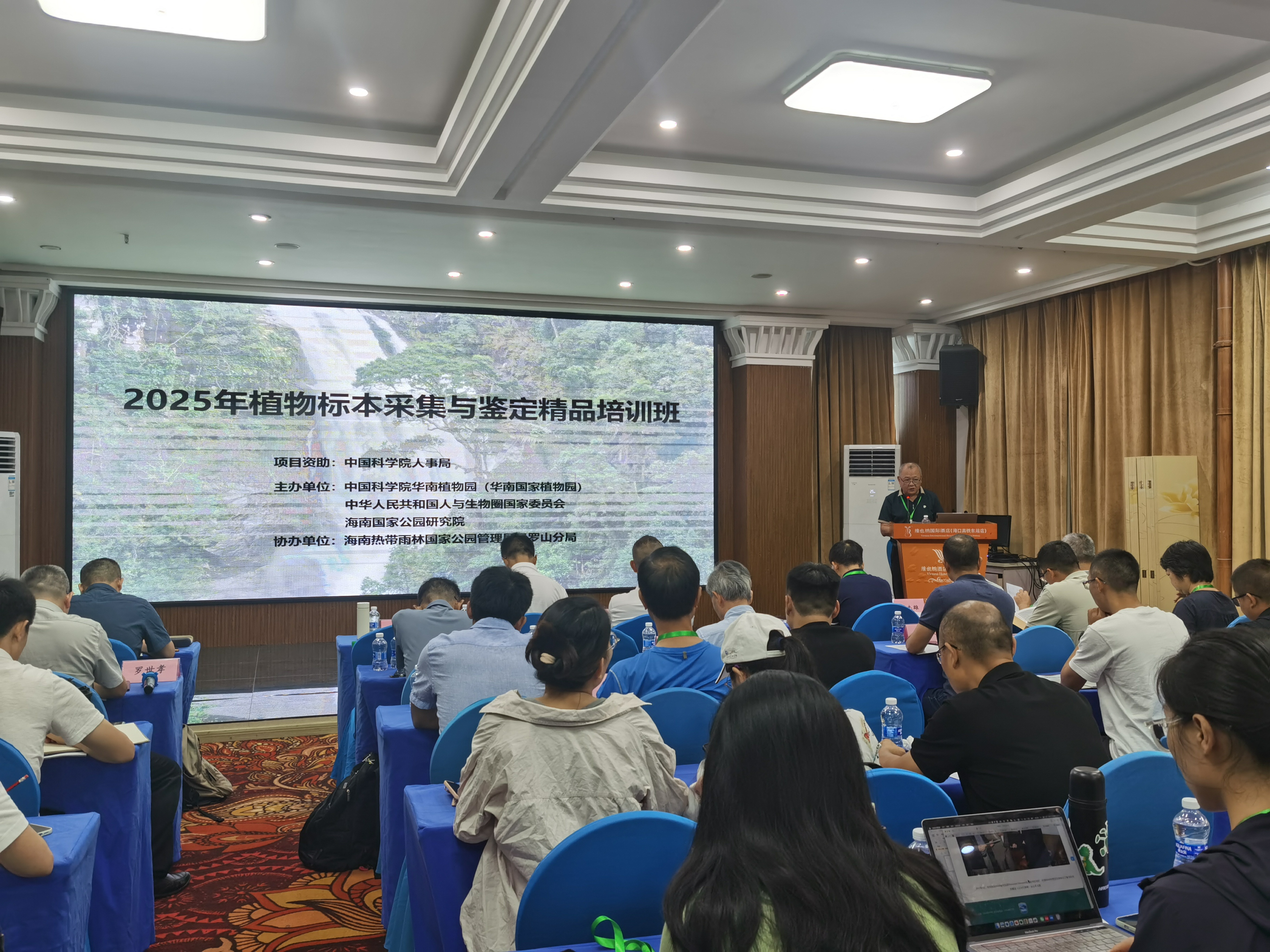 0086c66e1b28780f6885b4b858bbb990